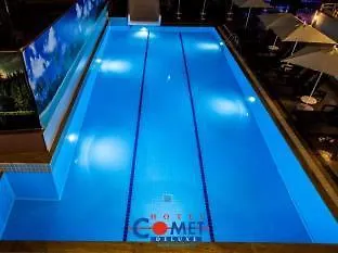 Comet De Luxe Suit